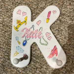 K (Kate) decorative hanging board